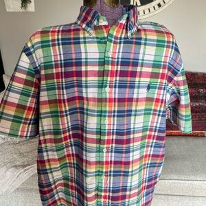 Menswear Ralph Lauren button down short- sleeve shirt. Multi colored. XL TG